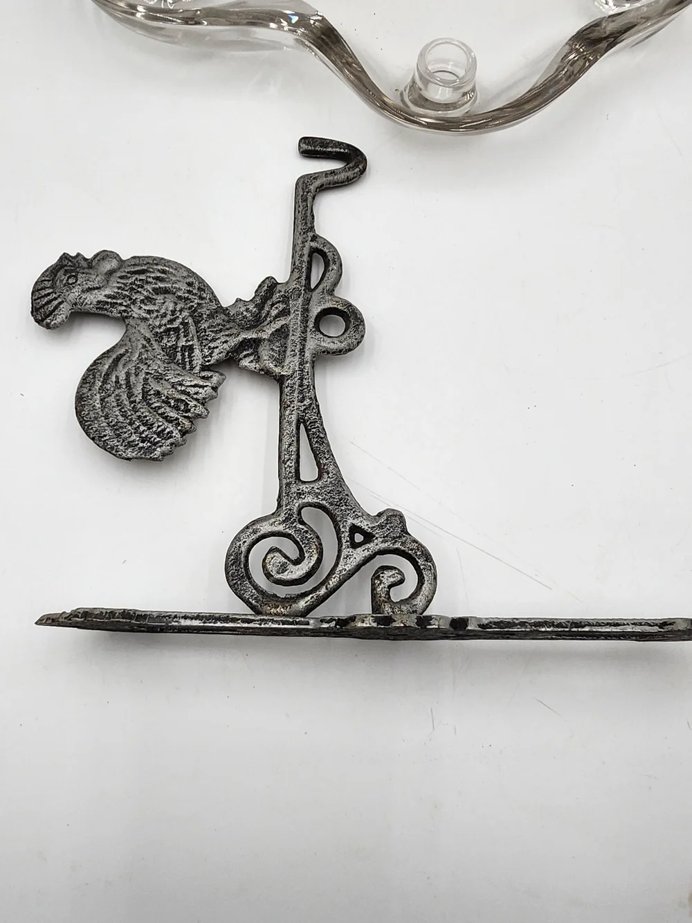 Rooster Cast  Metal Wall Hook Plant
